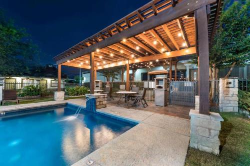 Best Western Post Oak Inn in Burnet, USA