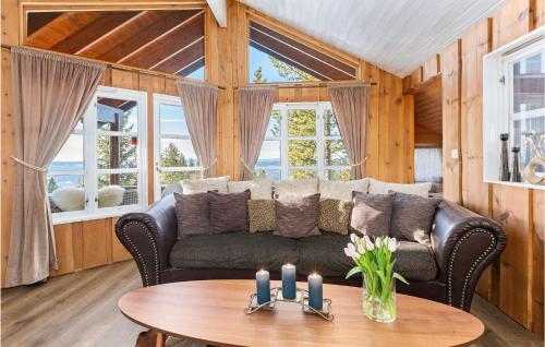 Gorgeous Home In Øyer With Sauna in Oyer