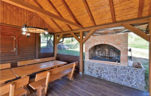 Balkons/terase, Awesome Home In Radakovo With Sauna in Gorkovec