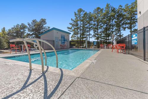 Tru By Hilton Longview - image 7
