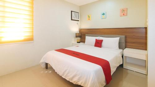 Deluxe Room image 8