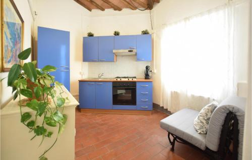  1 Bedroom Awesome Apartment In Lucca in Lucca