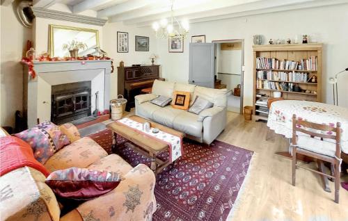 Amazing Home In Arcais With Wifi in 阿爾賽