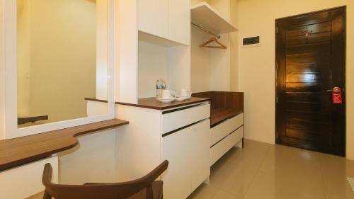 Twin Room image 1