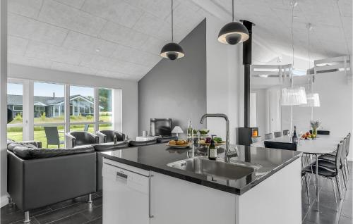 Kitchen, Holiday Home Arø Strandvænget Haderslev Ix in Aro