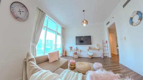 Elegant 2 Bedroom Apartment in Dubai Marina- Just 1 Min walk from JBR Beach, Dubái (foto 2)