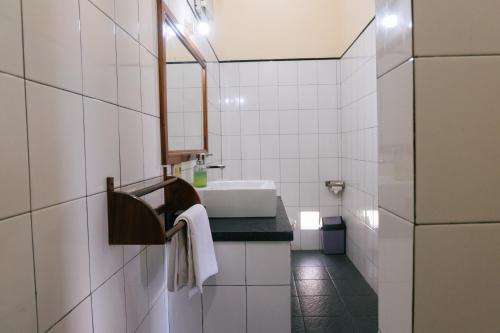 New Starlight Hotel Lovina – Lovina Beach, CO