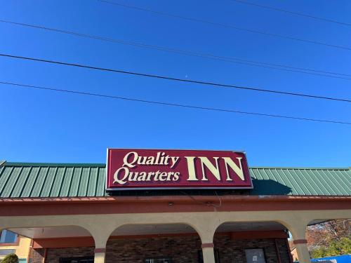 . Quality Quarters Inn By OYO Richmond KY I-75