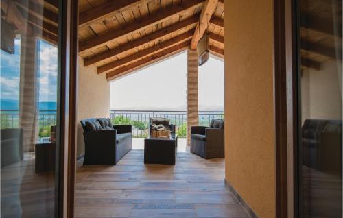 Балкон/тераса, Five-Bedroom Holiday Home In Vinjani Donji in Donji Vinjani