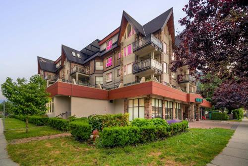 外部景觀, Spacious 2BR Haven In The Heart Of Harrison in 哈里森溫泉