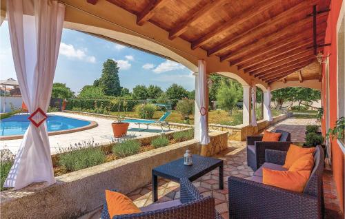 Peldbaseins, Holiday Home Krnica 219 in Hreljici