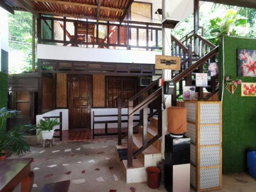 Kimura Beach Front El Nido