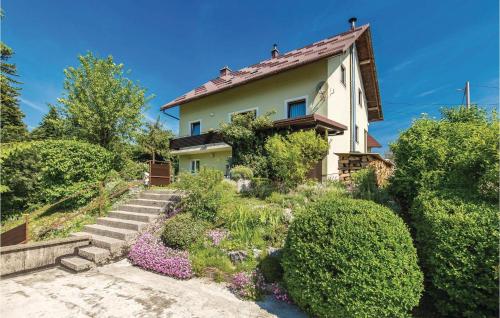 Lovely Apartment In Delnice With Wifi