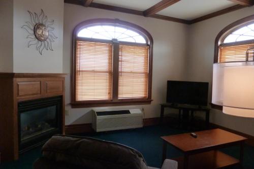 Inn at Mountainview - image 12