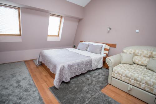 Sin-Kom Hotel Garni - image 10