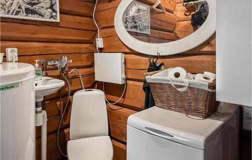 Bathroom, Nice Home In Svingvoll in Svingvoll