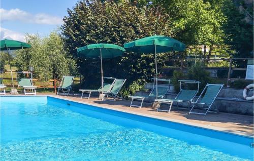  2 Bedroom Stunning Apartment In Barga, Unterkunft in Barga