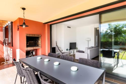 Pax Maris entre mar y montañas Pax Maris entre mar y montañas