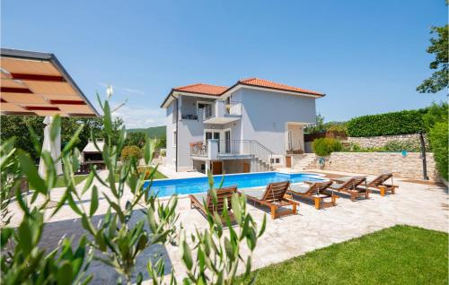 Four-Bedroom Holiday Home In Blato Na Cetini