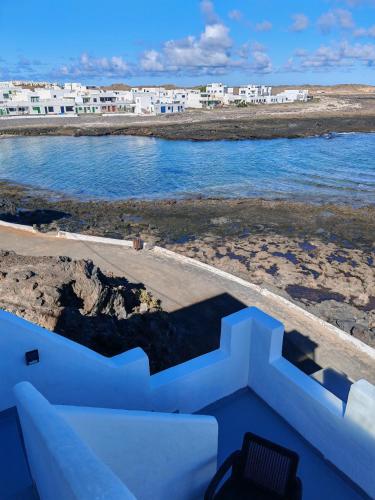beranda/teres, Casa Salo in Caleta de Caballo