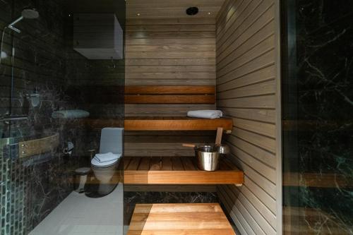 Bathroom, Postmaster Hotel in Rovaniemi