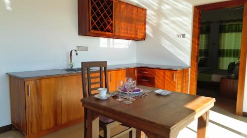 مطبخ, Cogent Holiday Home in واتابولا