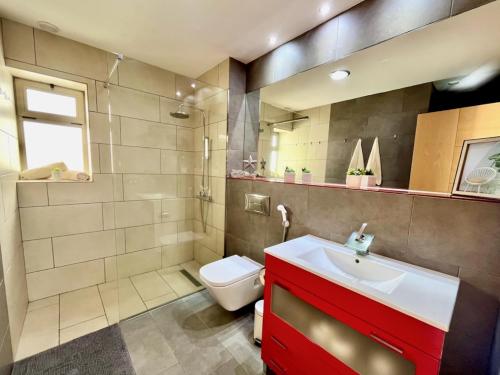 Casa Tucan - two bedrooms, heated pool, city and ocean views Casa Tucan - two bedrooms, heated pool, city and ocean views