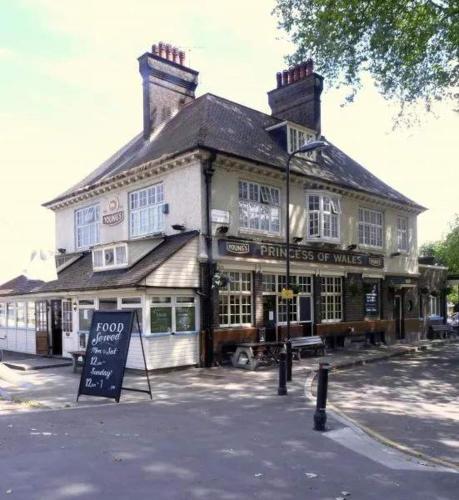 Hackney E5 - Perfect for Couples getaway gîte à louer Hackney