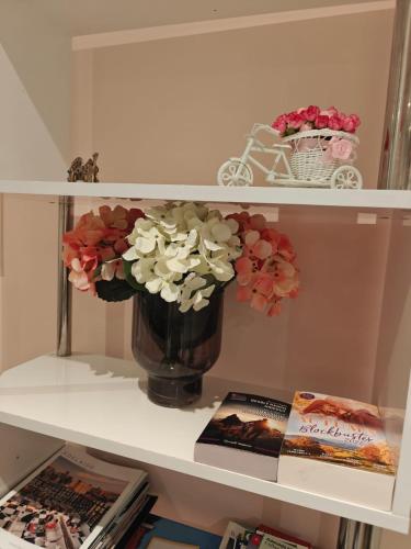 Luxury 2BR apartment in the heart of CBD