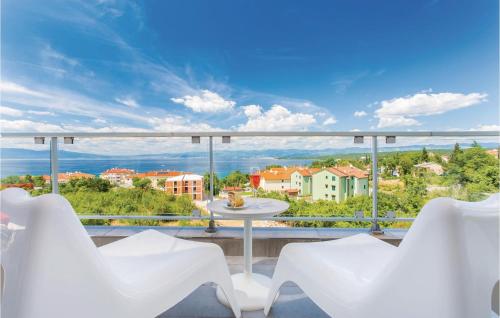 Stunning Apartment In Malinska - Location saisonnière - Malinska