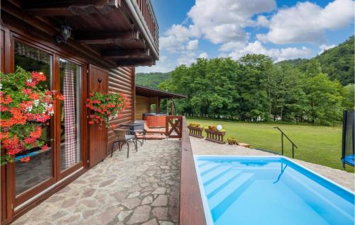 Peldbaseins, Lovely Home In Blazevci With Sauna in Bosiljevo