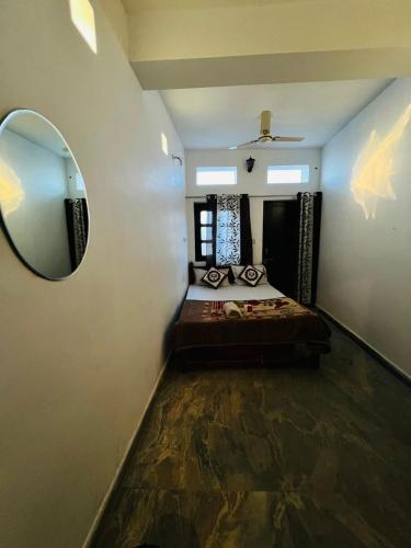 Deluxe Double Room image 1