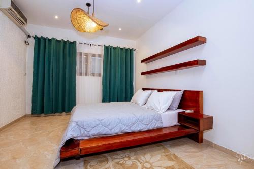 Villa Bonapriso-Hydrocarbures luxueux Consierge , gardien ,WiFi , groupe électrogène Villa Bonapriso-Hydrocarbures luxueux Consierge , gardien ,WiFi , groupe électrogène