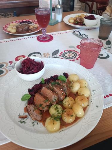 Alba Góra Św Anny Restauracja i Pokoje - image 13