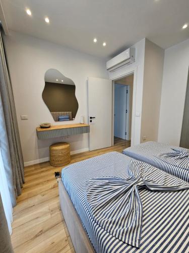 Villa MarYsol - San Pietro Resort - Pool & Hot Tub, Durrës (photo 2)