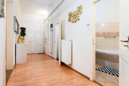 Victory Deluxe Suite