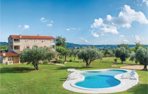 Nice Home In Rovinj With Outdoor Swimming Pool