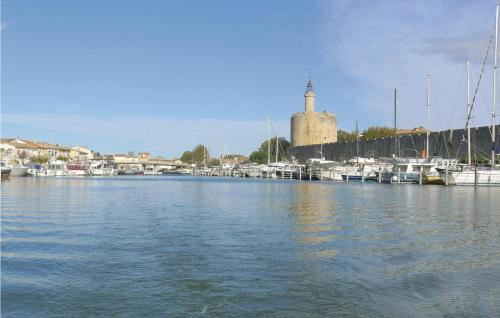 Holiday Home Aigues-Mortes with Sea View 02 - image 2