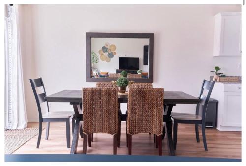Family Friendly Coachella Home near Festivals, Horse Park, and Sporting events in Coachella, USA