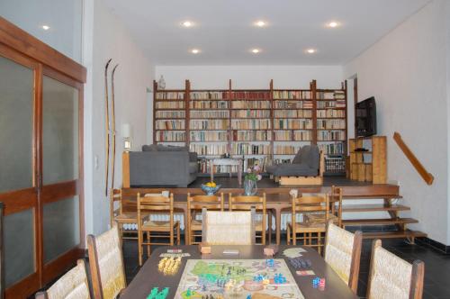 Grand appartement vue Montagne plein sud grand garage sur demande Grand appartement vue Montagne plein sud grand garage sur demande