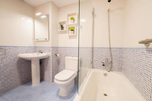 Two-Bedroom Apartment image 5
