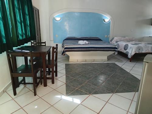 HOTEL ATLANTIDA – Playa del Carmen, TX