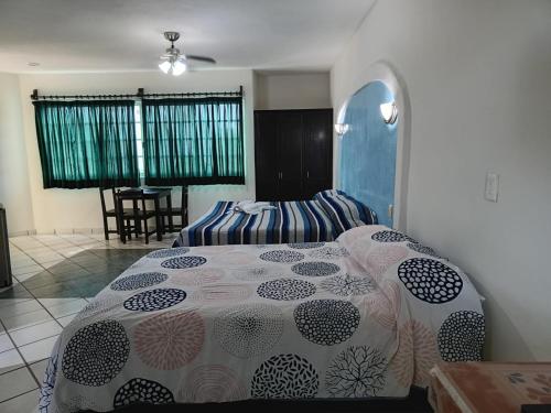 HOTEL ATLANTIDA – Playa del Carmen, TX