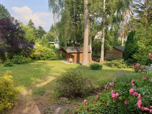 Martha - Ferienhaus, 3 Schlafzimmer, 2 bis 6 Personen, S-Bahn nach Berlin, Strausseenähe, ruhige Lage, Strausberg (fotografie 3)