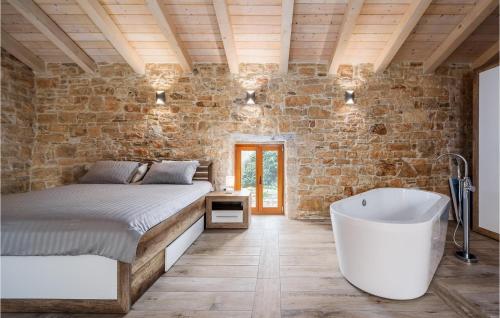 Cozy Home In Svetvincenat With Wifi in Svetvincenat