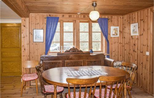 virtuve, Pet Friendly Home In Ryd With Kitchen in Alšulta