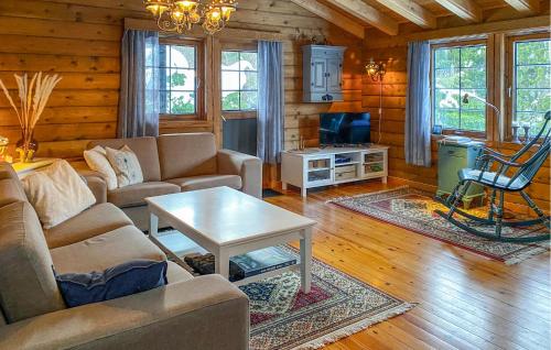Two-Bedroom Holiday Home