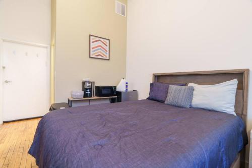 Prime Wicker Park Studio Close to Shops & Dining in Chicago, USA