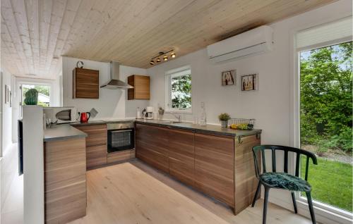 ห้องครัว, Three-Bedroom Holiday Home In Hemmet in เฮมเมท