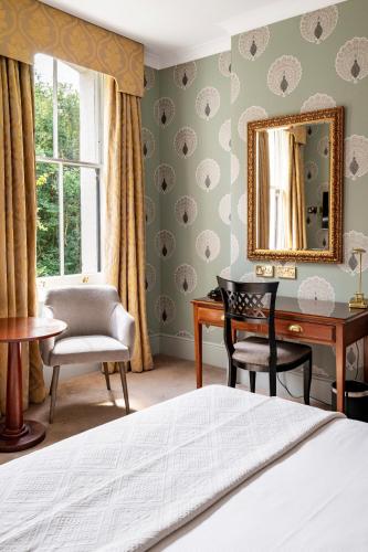 Petersham Hotel - image 3